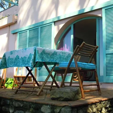 Mini Ulivo بيت ضيافة مارتْشانا مارينا